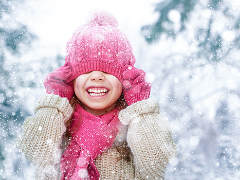 Почему холод вреден для детских зубов и как сохранить эмаль