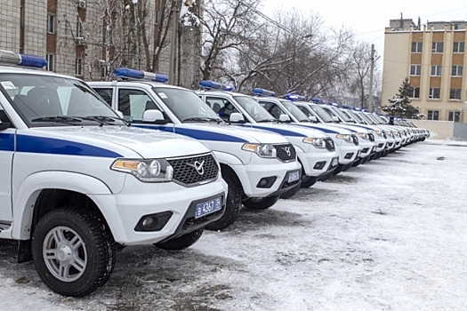Полицейские Волгоградской области получили новые служебные автомобили