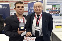 Школьник из Заполярья стал победителем выставки инноваций в Женеве