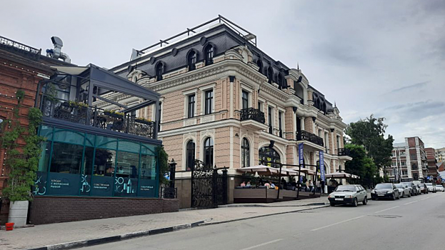 Мэрия Саратова выделила ресторану «Джос» 59 квадратных метров тротуара под веранду