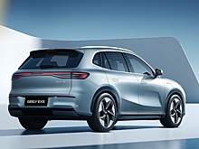 В РФ начали продажи электрического кроссовера Geely EX5: дорого