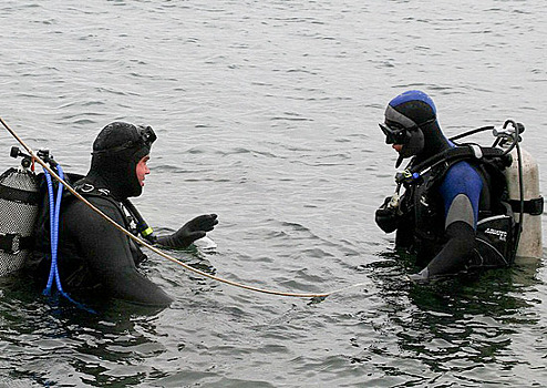 Бойцы противодиверсионного отряда Балтийской военно-морской базы провели тренировки по ведению подводного боя