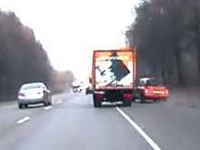 Полный улет: чем грозит обгон по обочине