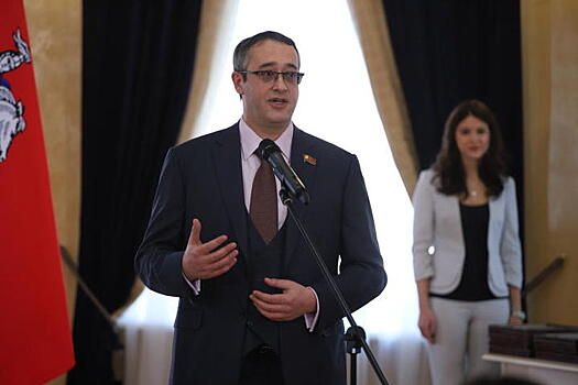 Алексей Шапошников вручил благодарности изданиям за освещение работы Мосгордумы