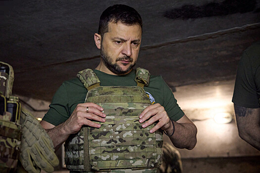 Экс-агент ЦРУ ожидает скорого восстания ВСУ против Зеленского