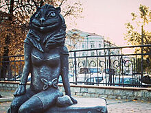 Скандальному памятнику кошке нашли новое место