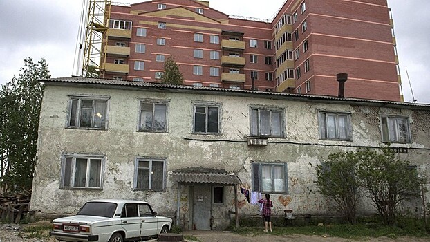 В Калининграде проверят сообщения о нарушении прав жителей аварийного дома