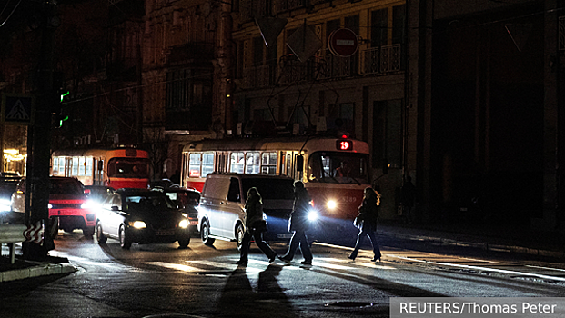 Упрямство Зеленского добивает украинскую энергетику