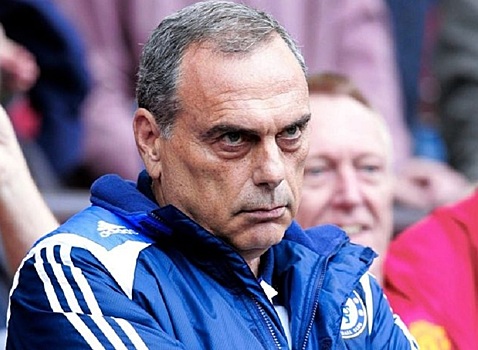 Карпину предстоит померяться силами со сборной друга Абрамовича и почти легендой «Челси». Этой осенью