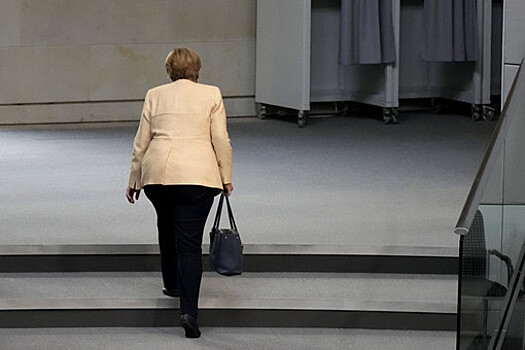Политолог Оленченко назвал причины поражения партии Меркель на выборах в Германии