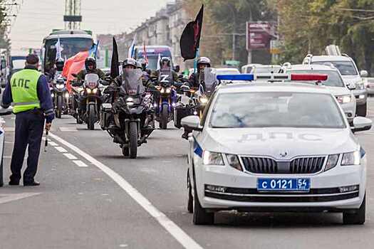 «Ночные волки» привезли в Новосибирск уголь из самой глубокой шахты Донбасса