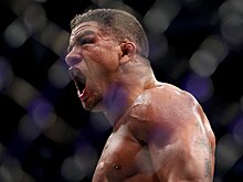 Гилберт Бернс одолел Стивена Томпсона в со-главном событии UFC 264