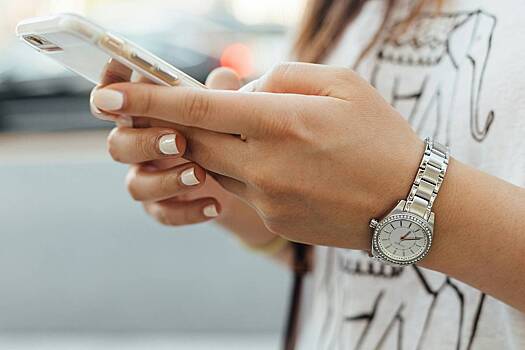 Женщина передумала идти на свидание и попросила помощи у полиции