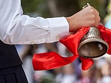В российских школах звучат патриотические песни вместо звонков