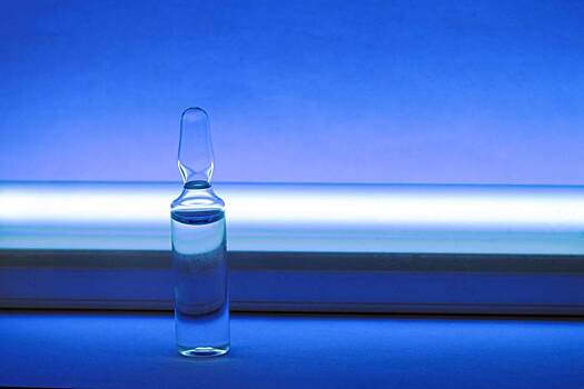 Ученые научились подавлять коронавирус синим светом