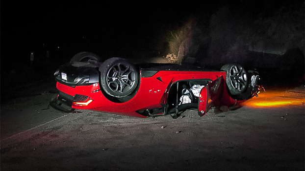 Полиция разыскивает водителя брошенного Lamborghini
