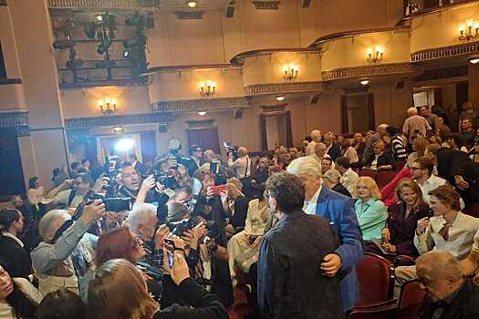 Появление Сергея Маковецкого на сборах в Вахтанговском театре вызвало небывалый ажиотаж