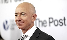 На совет директоров Amazon подали в суд из-за неприязни Безоса к Маску
