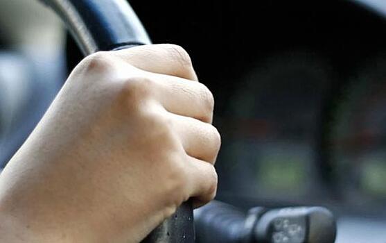 Молодой автомеханик взял покататься машину курянки – теперь ему грозит статья за угон