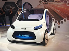 Smart представил ситикар будущего без руля и педалей