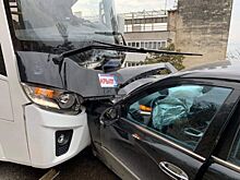 В Ялте сотрудники полиции выясняют обстоятельства ДТП, в котором пострадало 3 человека