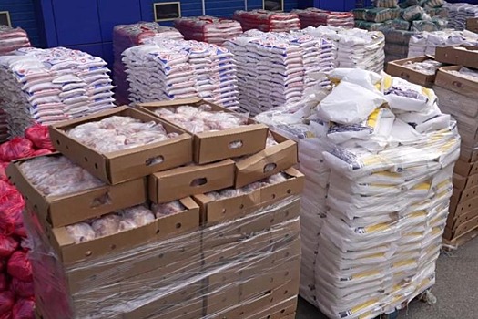 Фонд Кадырова передал продуктовые наборы тысяче малоимущих семей в Грозном