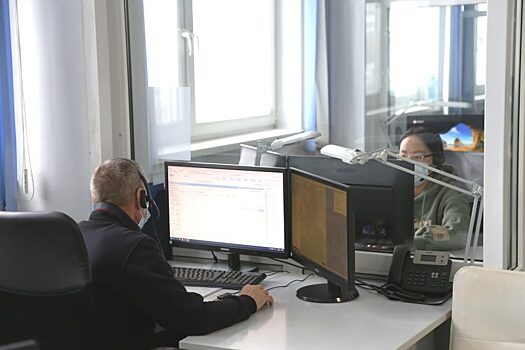 В Красноярском крае в службе «112» будут работать переводчики с иностранных языков