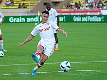 Пас Головина помог «Монако» вничью сыграть с ПСЖ в матче чемпионата Франции