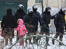 Арестован еще один петербуржец, толкавший полицейского, направившего на него пистолет