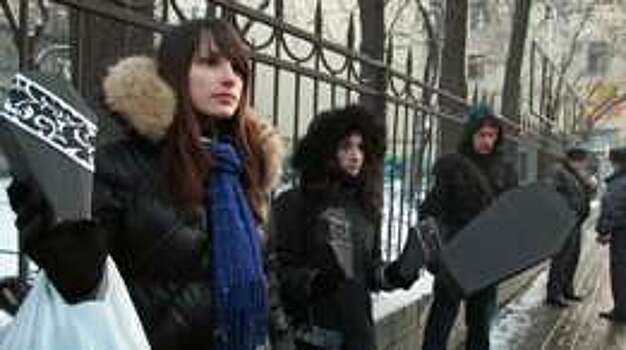 Противники абортов надеются добиться их запрета в России