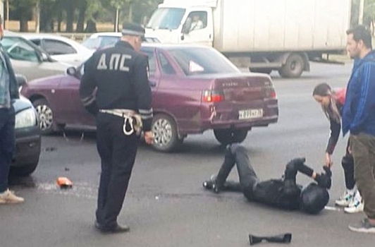 19-летний байкер пострадал, попав под колёса «Форда» в Воронеже