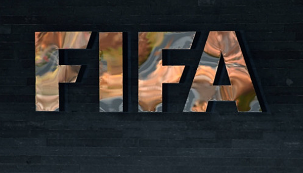 Обвиняемого в получении взяток от РФ экс-чиновника ФИФА экстрадируют в США