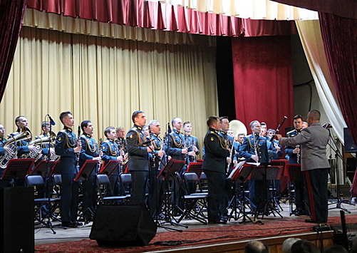 В Белогорске Амурской области состоялось выступление Центрального военного оркестра Министерства обороны Российской Федерации