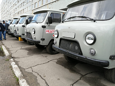 В Приамурье поступила новая партия автомобилей для больниц