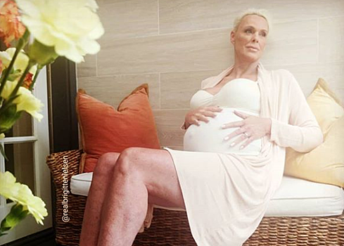 54‐летняя британская актриса Бриджет Нильсен беременна пятым ребенком