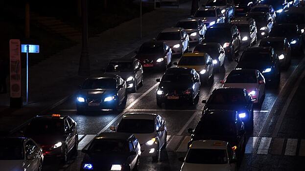 Пробки в 9 баллов образовались на столичных дорогах
