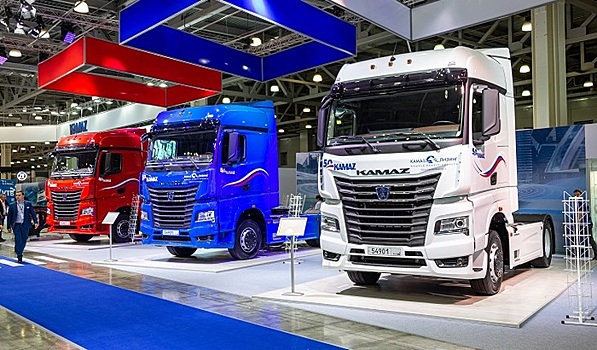 «Грузовиком года» в России стал КАМАЗ-54901