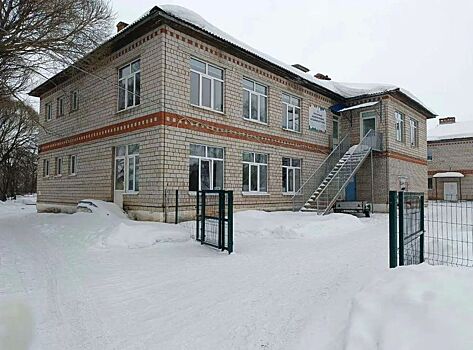 В удмуртском селе Алнаши начали ремонт молодёжного центра «Ошмес»