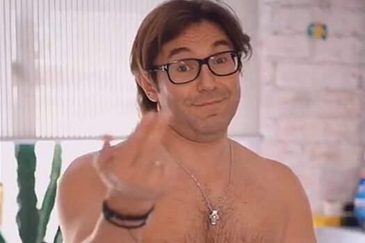 Андрей Малахов внезапно выставил жену голой прямо из постели — Фото