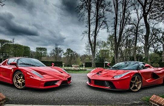 Ferrari Enzo против LaFerrari — гонка по прямой