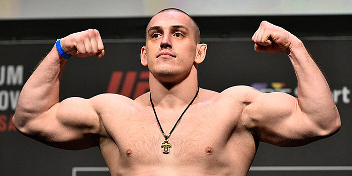 Бывший боец UFC Сосновский вышел на свободу и может вернуться в спорт, сообщил Олейник