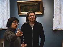 Певец Дмитрий Маликов посетил Радищевский музей в Саратове