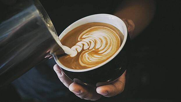 Цена за чашку: почему в столичных заведениях подорожали кофейные напитки