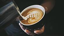 Эндокринолог предупредила о вреде кофе на завтрак