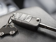 Стало известно, зачем на барахолках продают ключи от старых автомобилей