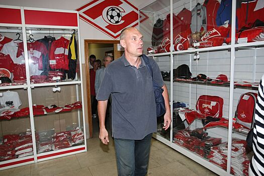 «Динамо» Махачкала — «Зенит»: ставка Дмитрия Градиленко на игру РПЛ в Каспийске