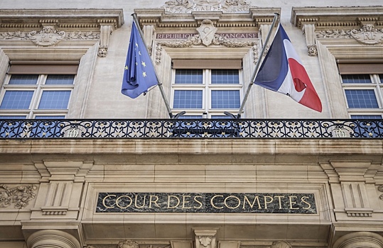 Счетная палата Франции призвала срочно сократить госрасходы