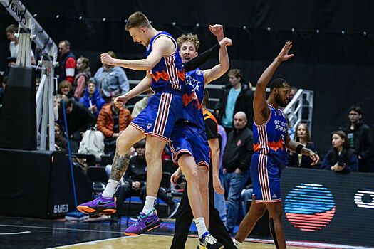 Единая лига ВТБ, сезон-2025/2026, Енисей — Уралмаш, Автодор — Парма, Локомотив-Кубань — МБА-МАИ: результаты матчей 15 ноября