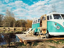 Тюрьма, автобус и нора хоббитов: необычные отели в России