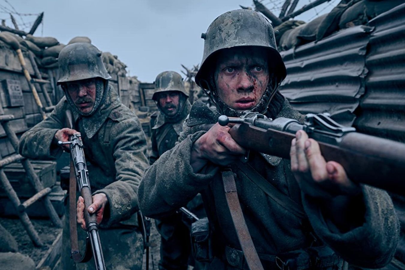 Netflix снял фильм по главной книге Ремарка — обзор «На Западном фронте без перемен»